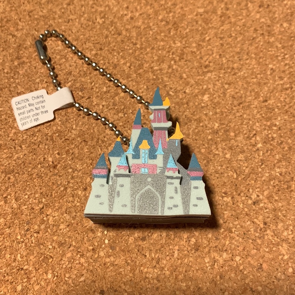 Disney Cinderella Castle 3D keychain